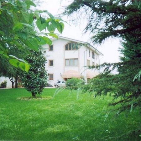 Agriturismo Corte Trincerone Мантова Екстериор снимка