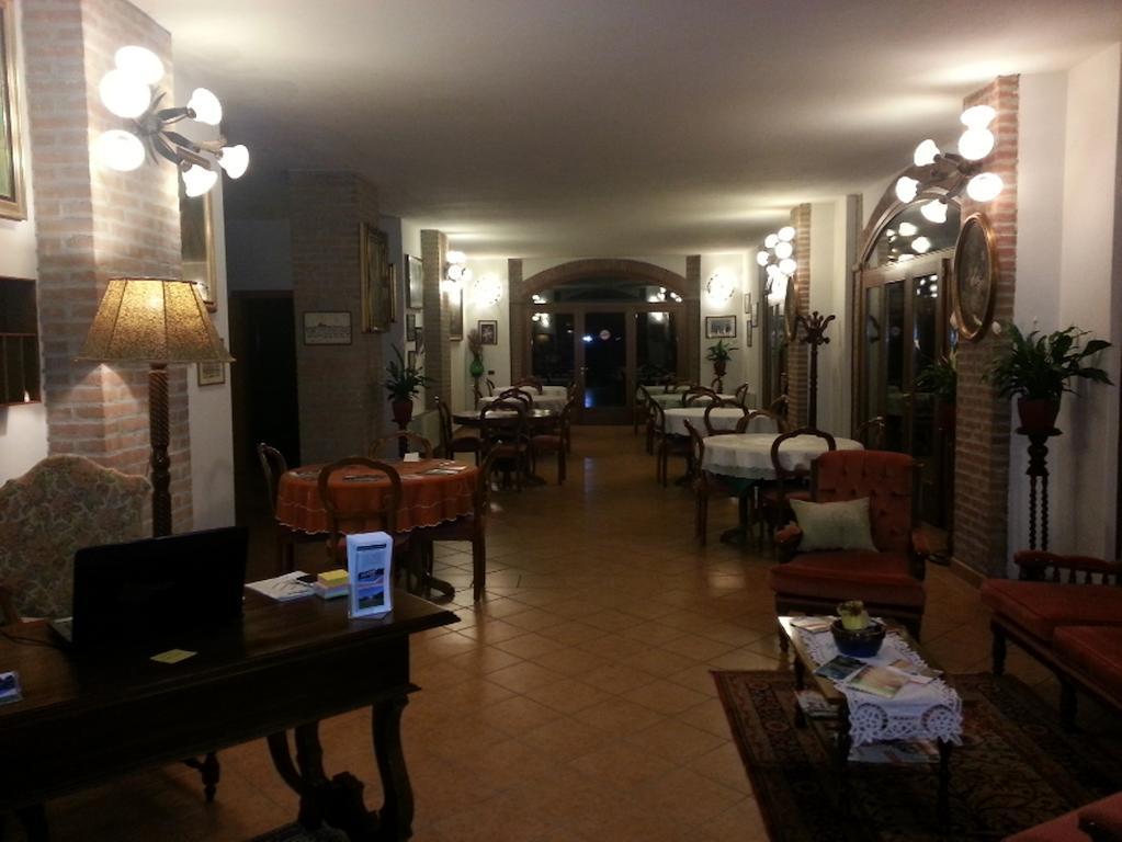 Agriturismo Corte Trincerone Мантова Екстериор снимка